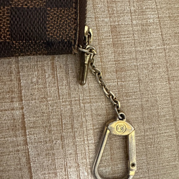 Louis Vuitton Brown Checkered Wallet - Picture 4 of 7